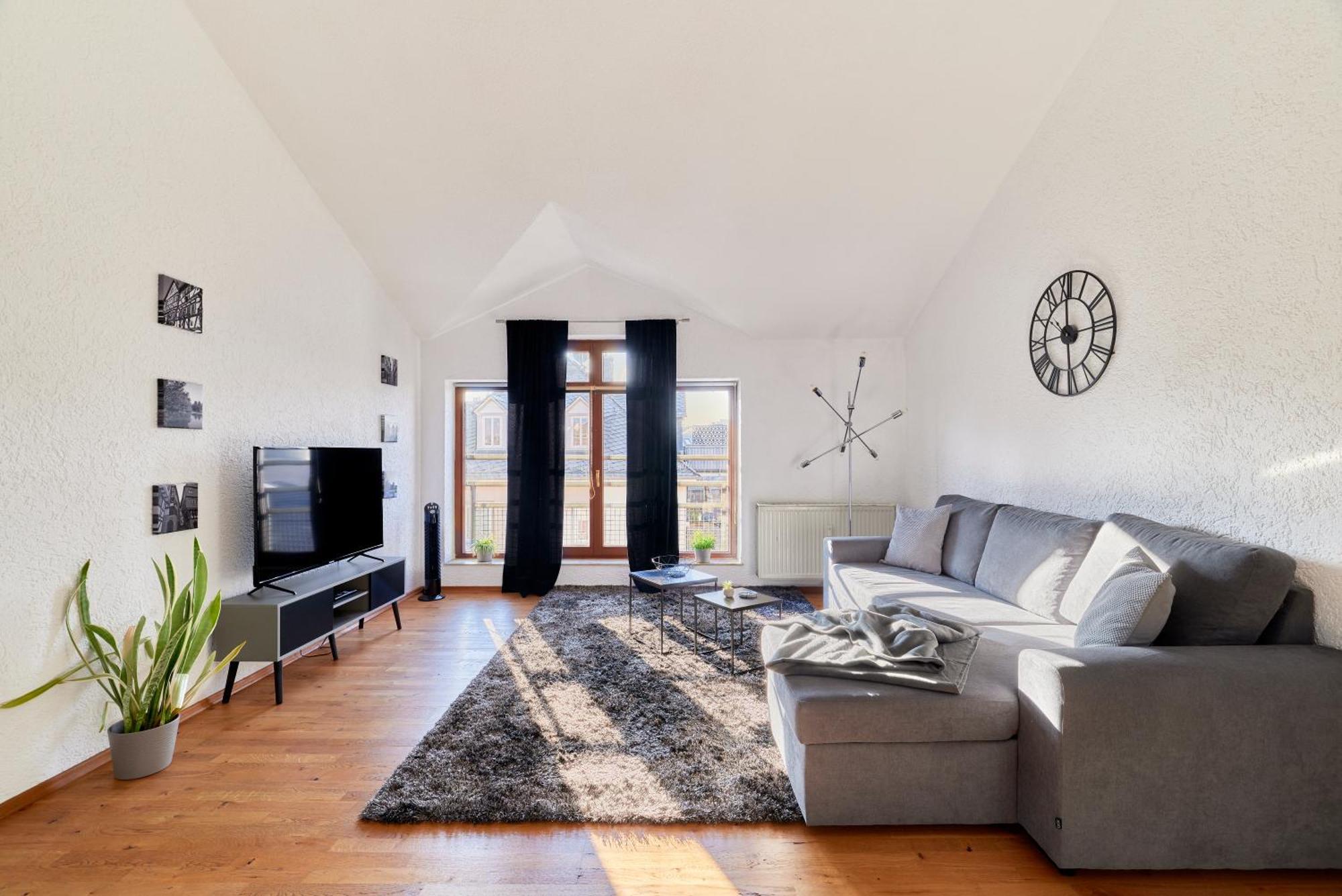 Traumferienwohnung Domblick I Parkplatz Inklusive I Zentral Gelegen I Altstadtnaehe I Netflix Limburg an der Lahn Exteriör bild