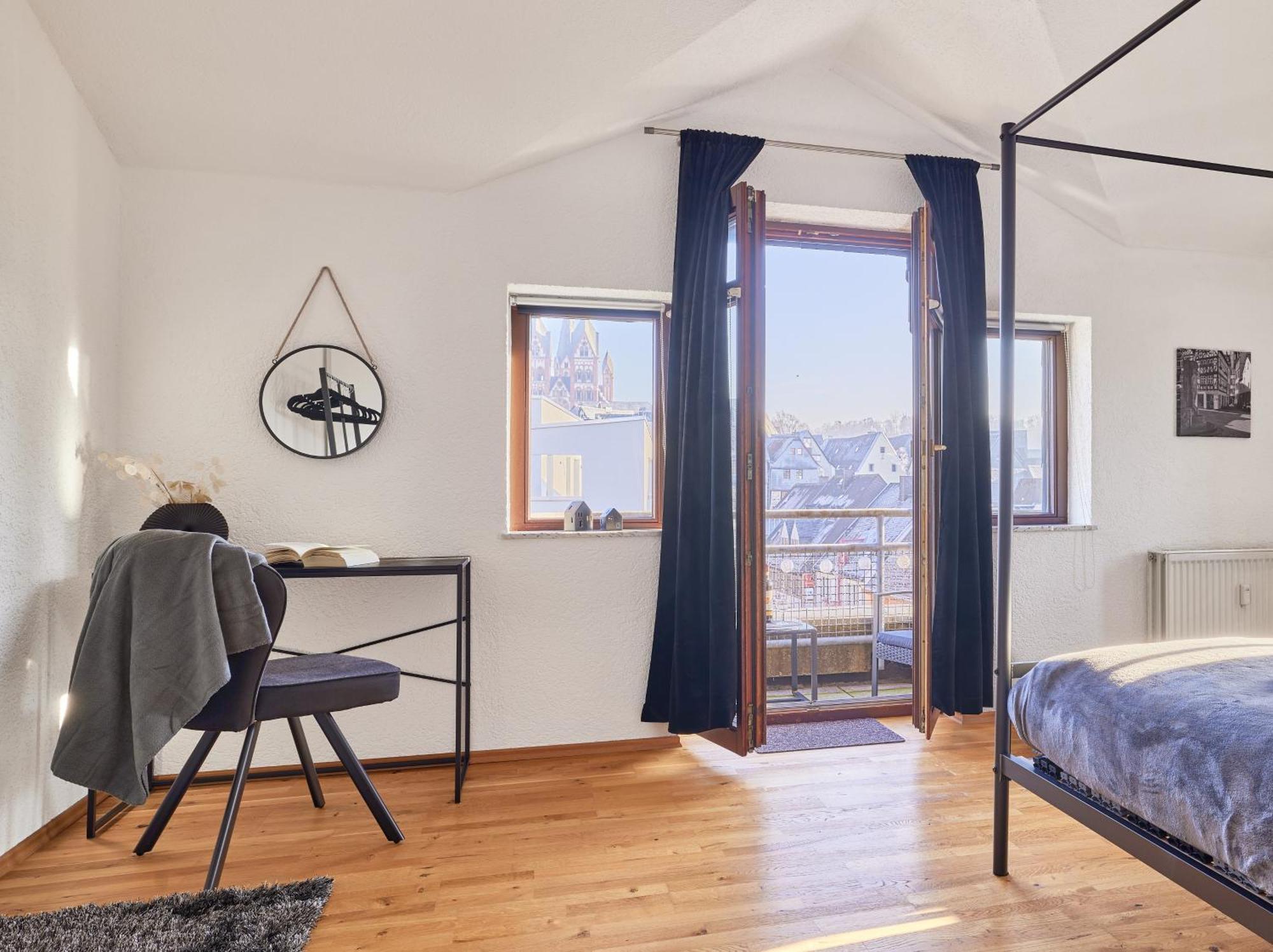 Traumferienwohnung Domblick I Parkplatz Inklusive I Zentral Gelegen I Altstadtnaehe I Netflix Limburg an der Lahn Exteriör bild